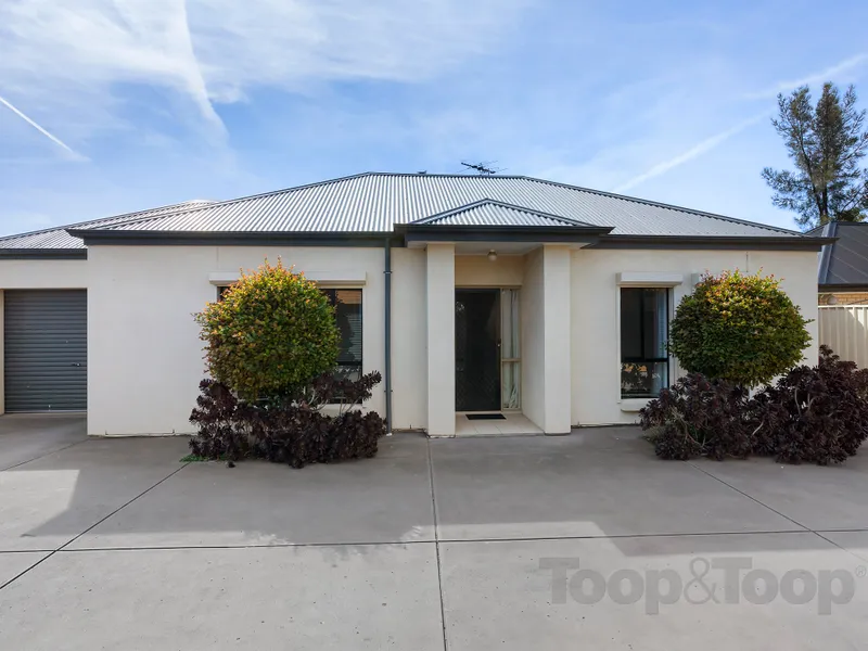 The Perfect Courtyard Home