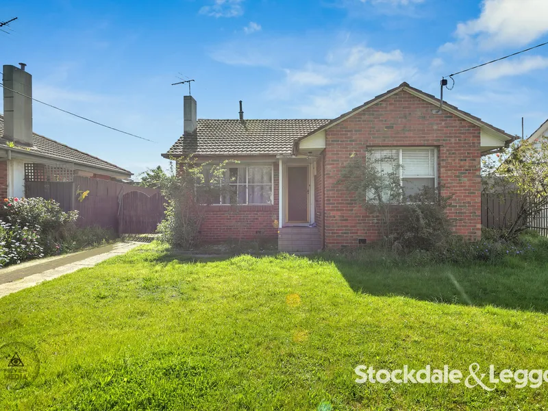 3 BEDROOM HOME FOR RENT IN LAVERTON !!