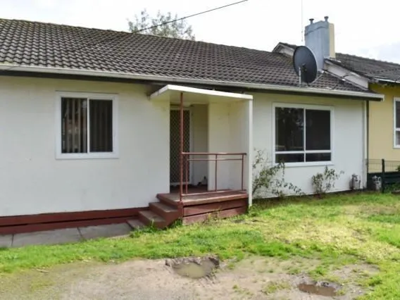 THREE BEDROOM IN PRIME POSITION