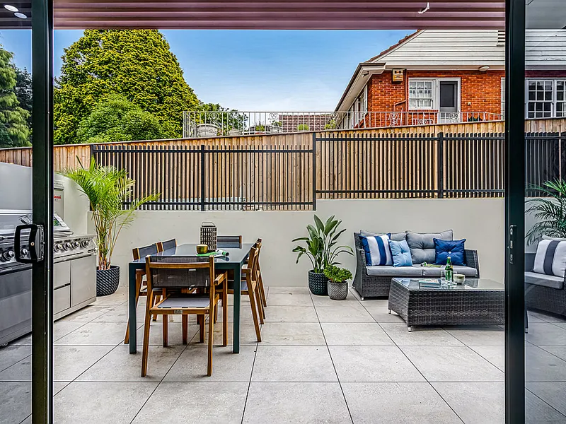 BRAND NEW SENIOR LIVING LUXURY TOWNHOUSE WITH EASYCARE LIFESTYLE 