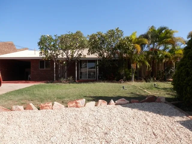 NEAT AND TIDY VILLA CLOSE TO CITY CENTRE