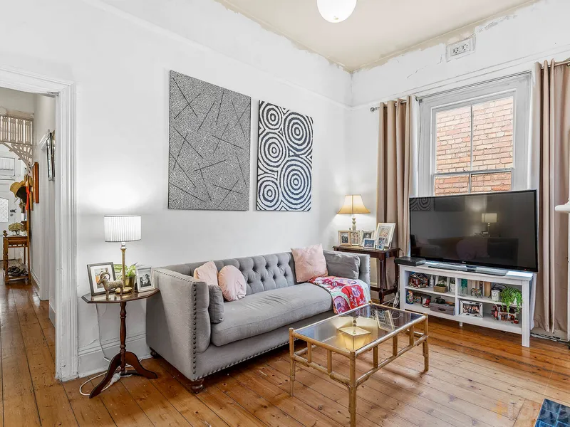 Brilliant Opportunity Offering Lifestyle, Location and Endless Potential.