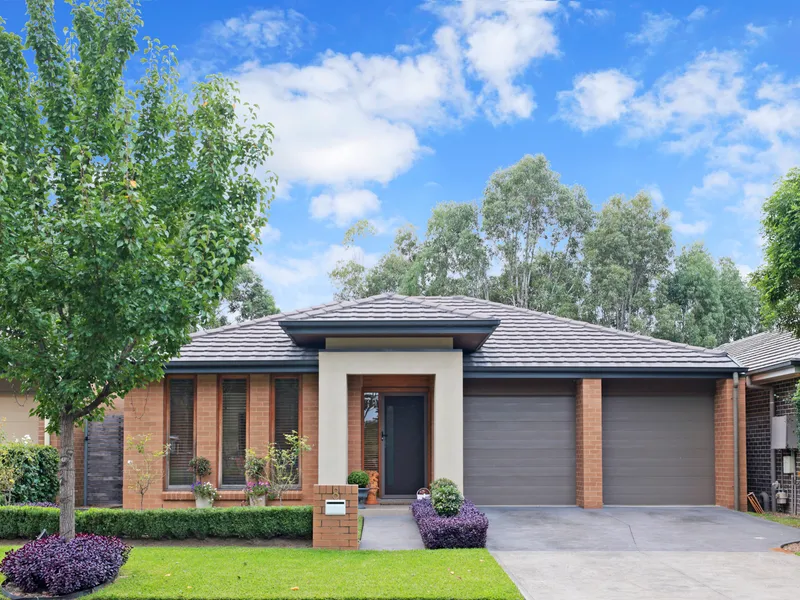 Immaculate Edgewater home!