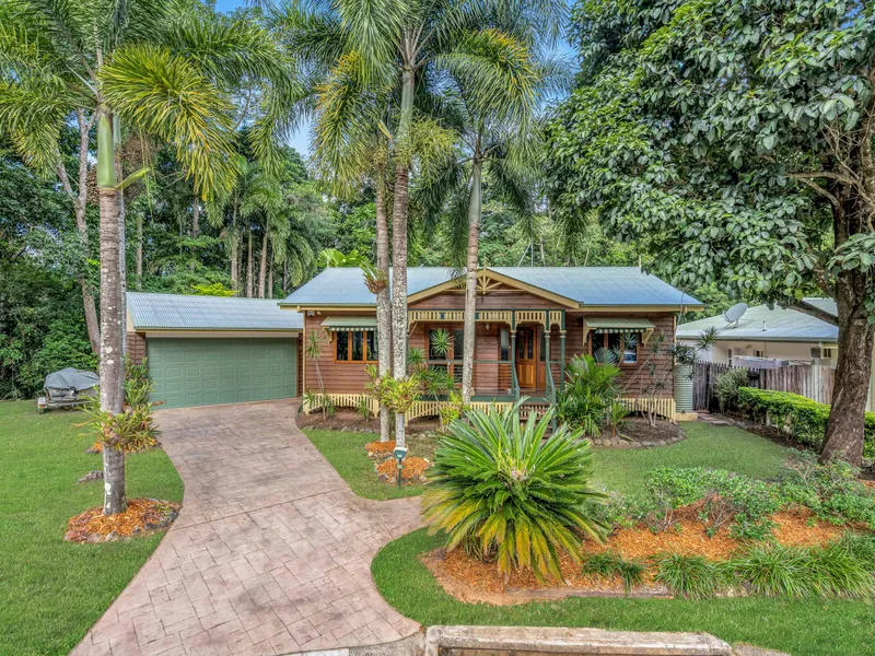 Charming Family Home in sought-after location!