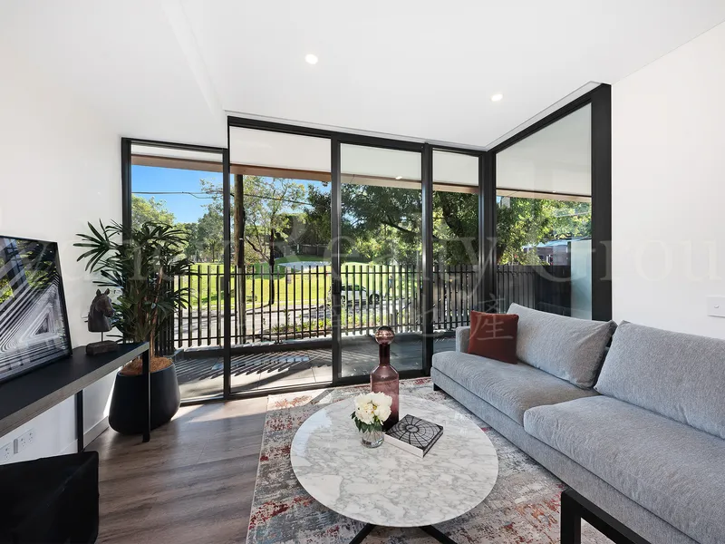Boutique 1 Bedroom Apartment in NORTH