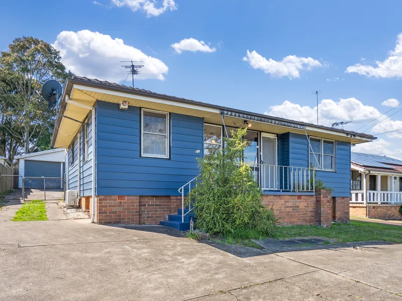 Great First Home or Investment!