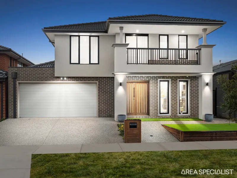 THE BRIEF: BEST LOCATION IN THORNHILL PARK!