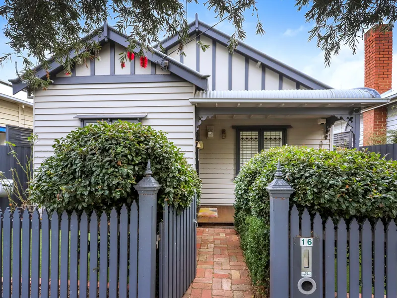 Simply Stunning, with all the benefits of the Yarraville lifestyle