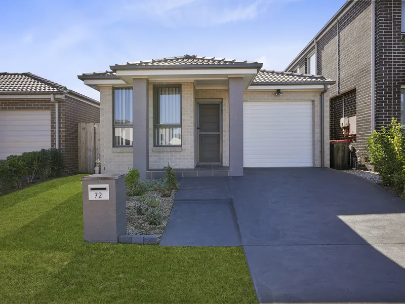 MODERN FAMILY HOME FOR LEASE