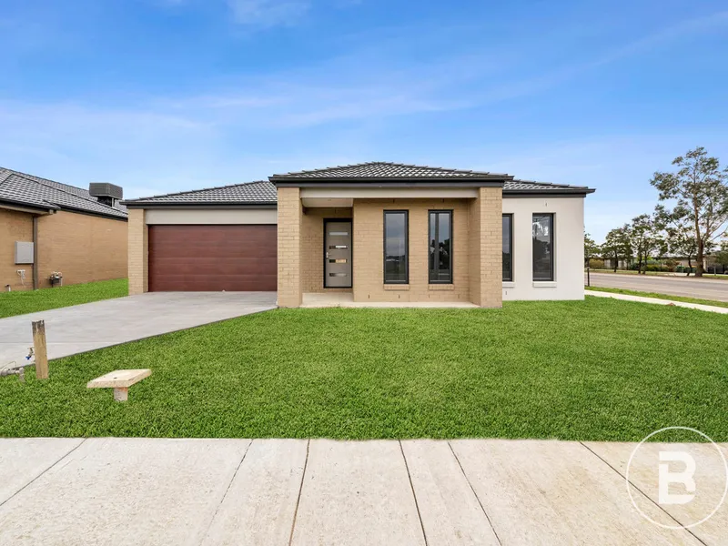 STUNNING BRAND NEW FOUR BEDROOM HOME!!