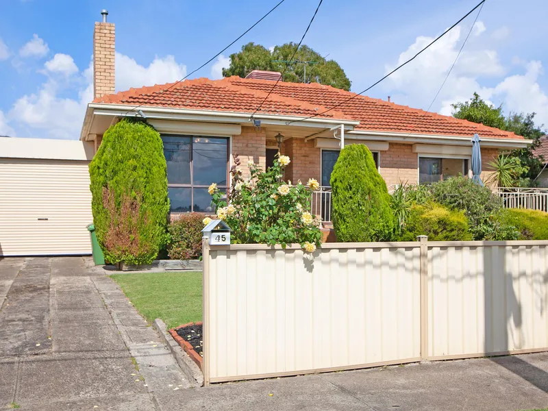 IMMACULATE FAMILY HOME