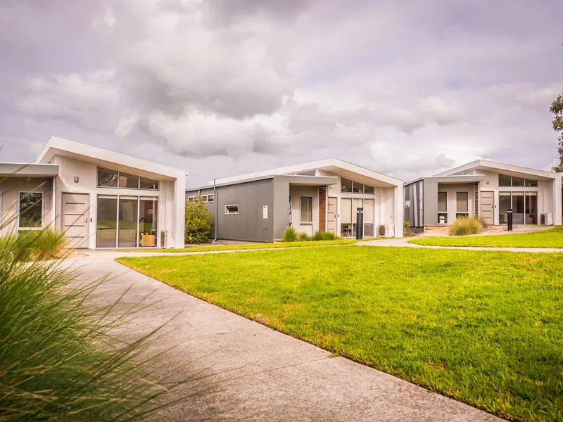 Deakin University Students only - Deakin University Students - Geelong Waurn Ponds Campus Accommodation