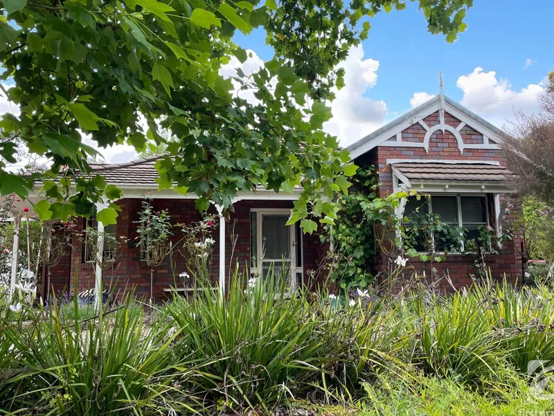 Enchanting Country Lifestyle