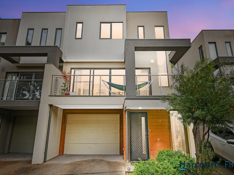 HASSLE FREE LIFESTYLE, WALK TO MONASH UNI