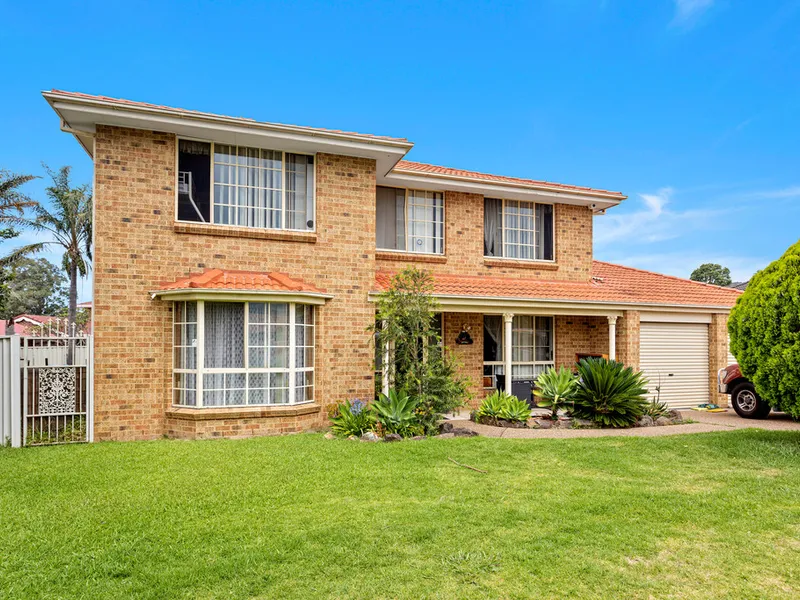 Beautiful Freestanding Double Storey on 628m2