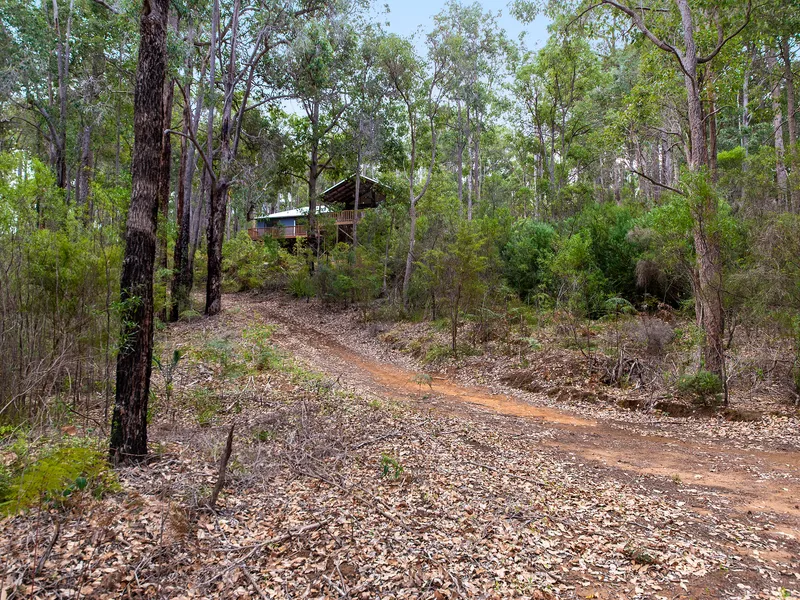BLACKWOOD RIVER VIEWS!