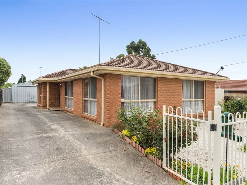 Gorgeous 3 bedroom home with ensuite!