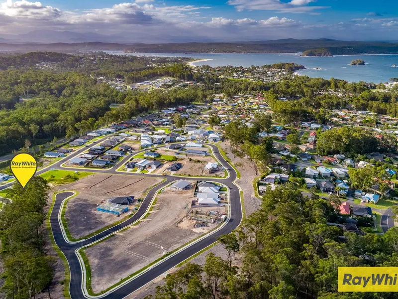 SUNSHINE BAY - NEAR LEVEL LAND
