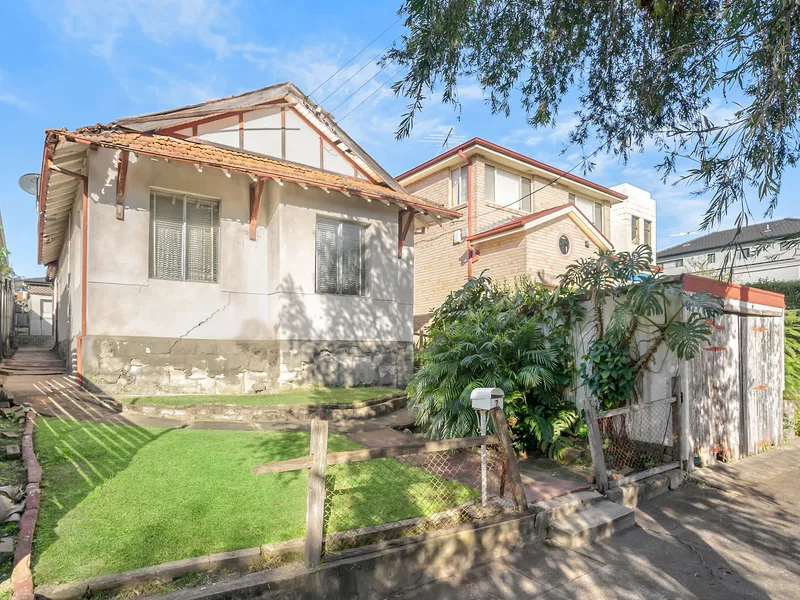 Exceptional Dream Home Opportunity in a Peaceful and Central Address