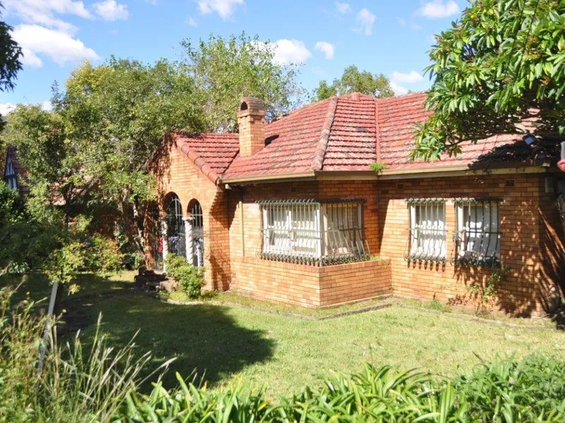 POTENTIAL DEVELOPMENT SITE WITH 26.22 METERS FRONTAGE 