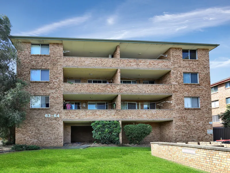 Convenient Location – Short Walk to the Station