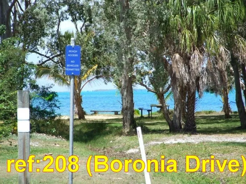 POONA -BORONIA  BLOCK OF  LAND - AS GOOD AS WATERFRONT - OPPOSITE FORESHORE ACCESS WITH VIEWS!