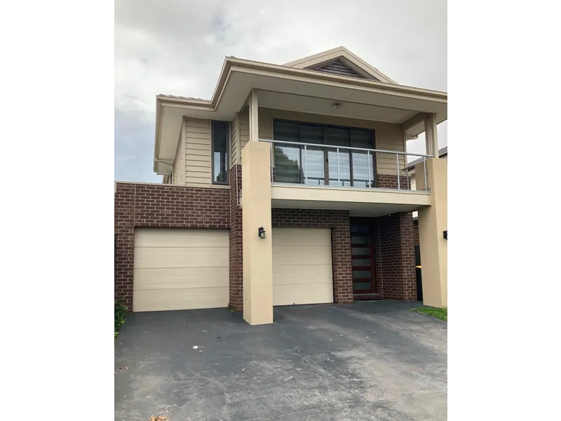 4 BEDROOMS PLUS STUDY