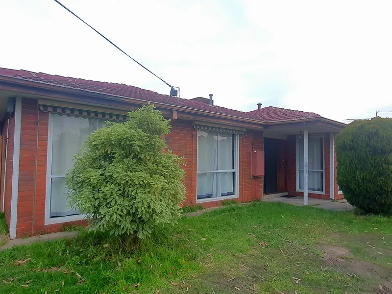 Set in a quiet location ,close to all essential amenities