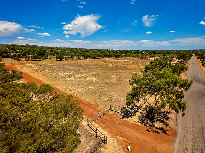 One Of A Kind! 5 Acres