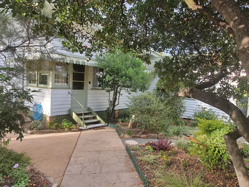 Welcome to 'The Rocky'...Feels Like Home!