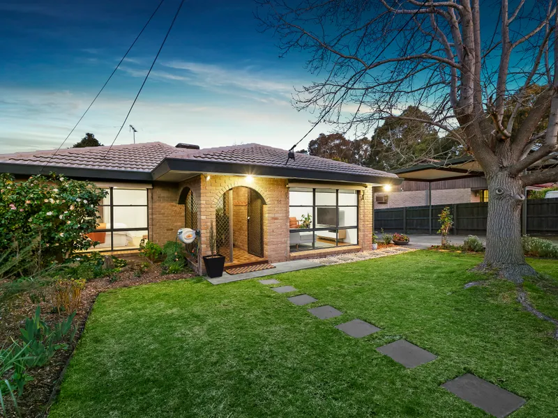 GARDEN HAVEN IN A FAMILY FRIENDLY LOCALE