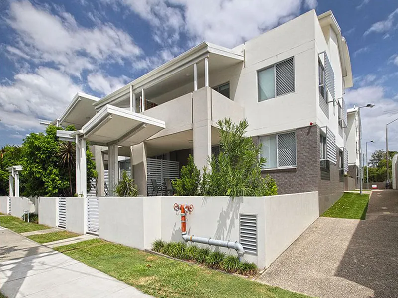 Value Buying. Ultra Convenient Location- Ground Floor Unit 