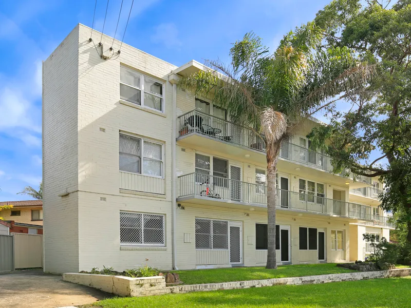 4/7 Pleasant Avenue, North Wollongong