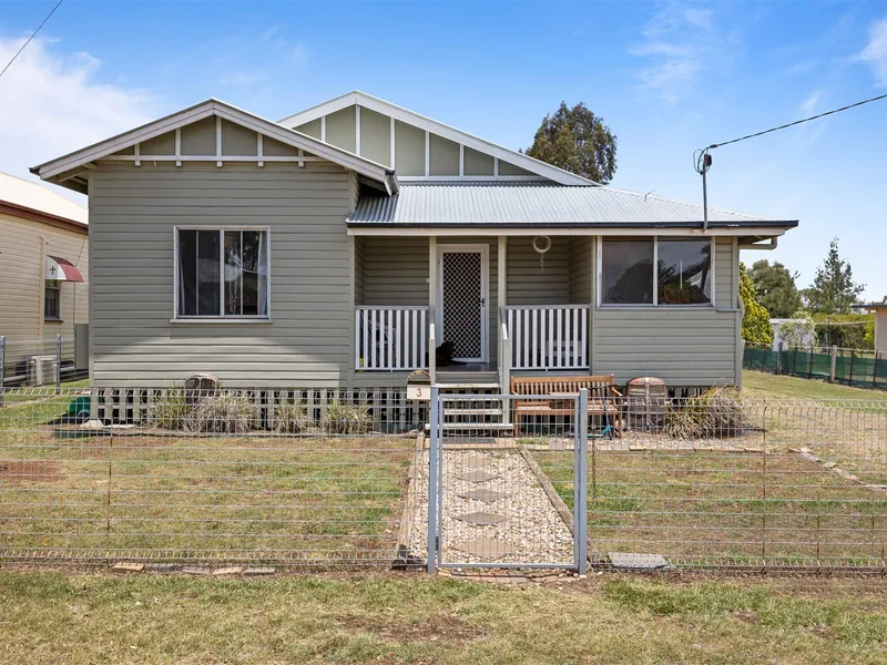 Fantastic family home in Clifton