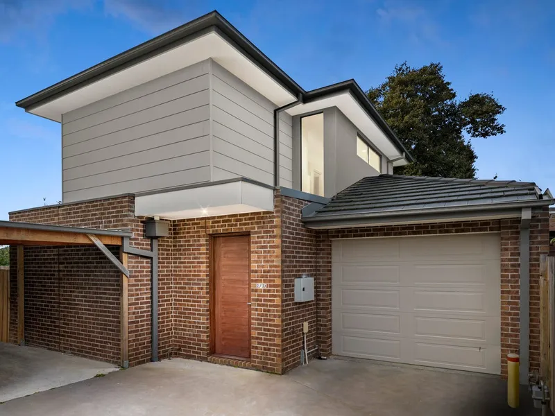 Modern Townhouse in the heart of Chadstone