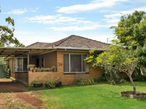 3 Bedroom Room