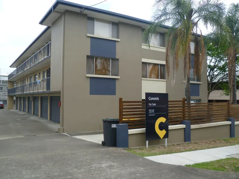 Spacious 2 bedroom home in East Brisbane!