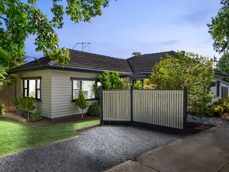 Renovated single level oasis