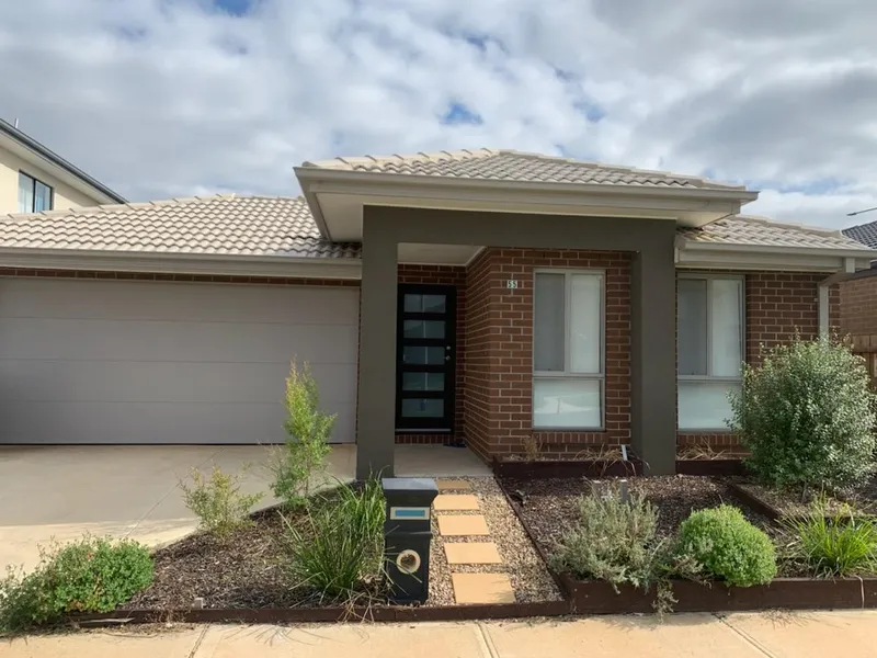 Perfect Family Home in Upper Point Cook!