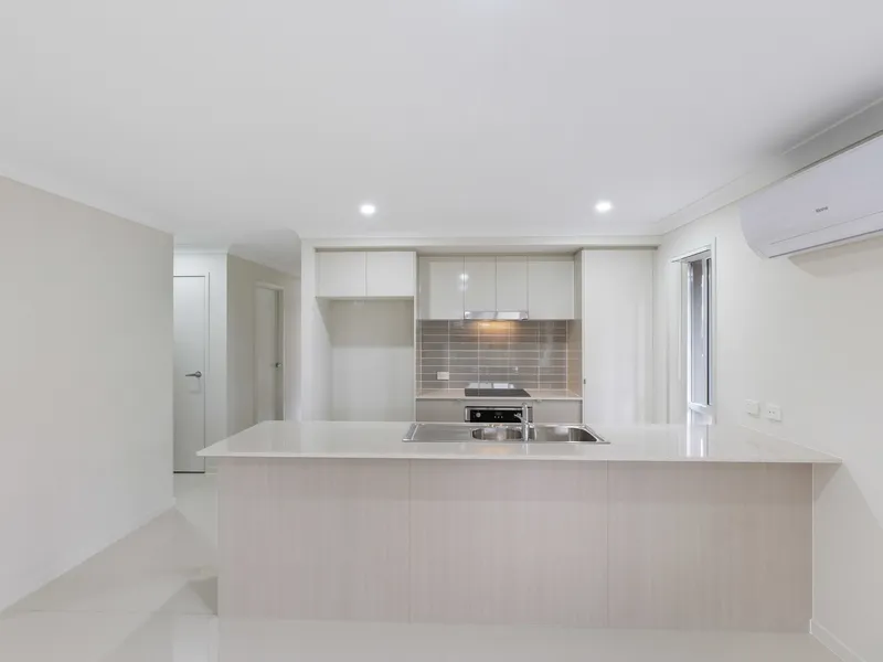 BRAND NEW 3 BEDROOM DUPLEX WITH LARGE YARD!!