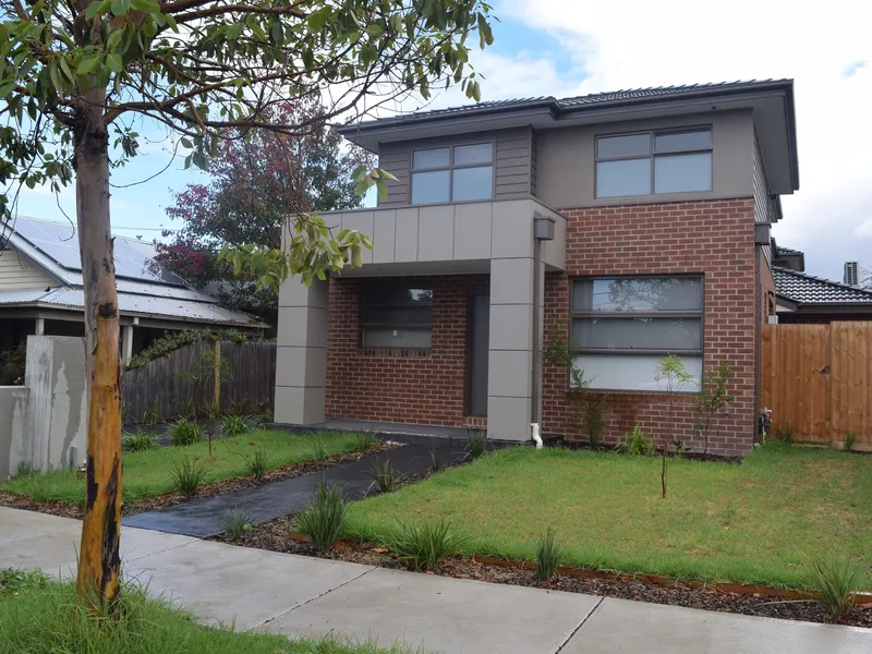 Separate study to work from home! 