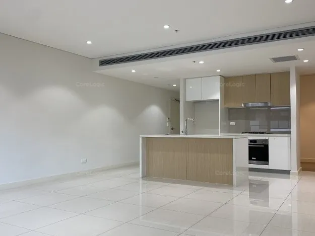 Modern two large bedroom apartment with study room/3rd bedroom