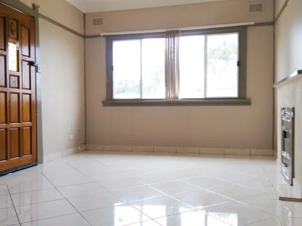 MODERN 2 BEDROOM HOME