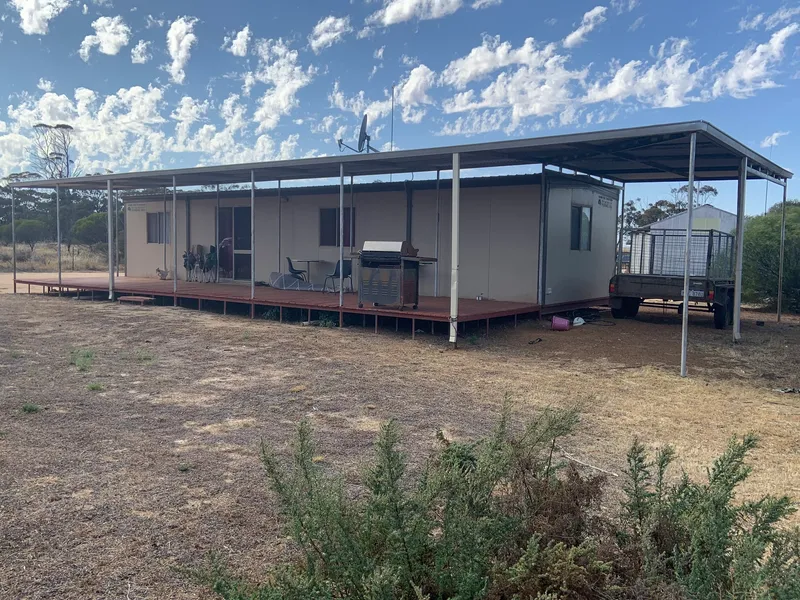 FANTASTIC GETAWAY PROPERTY!!