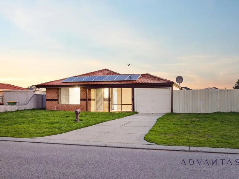 Charming 3-Bedroom Home with Pool and Workshop on Expansive 682 m² Block