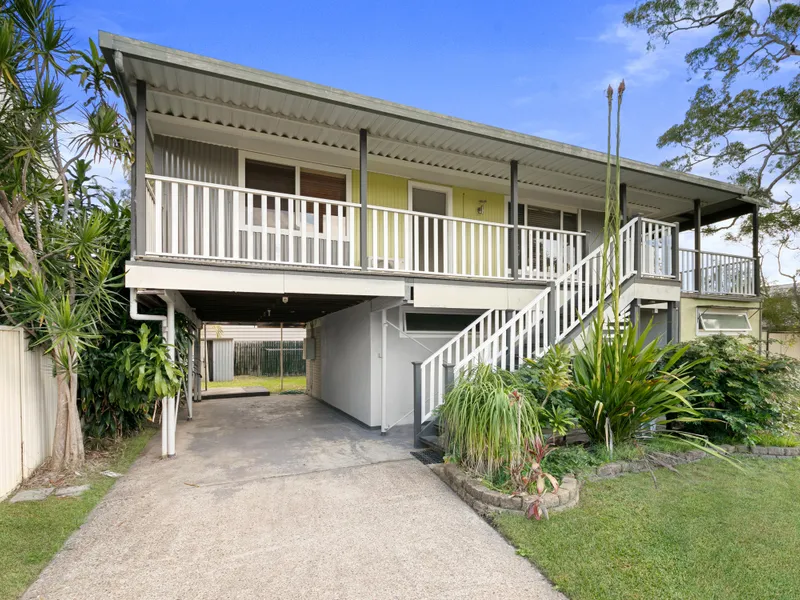 Dual Living Lakeside Gem
