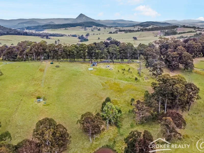 Peaceful Block with Stunning Mountain Views - 2.71ha