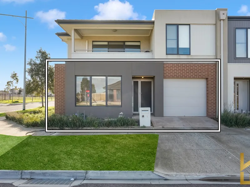 Perfectly Set, Stellar Investment or First Home!