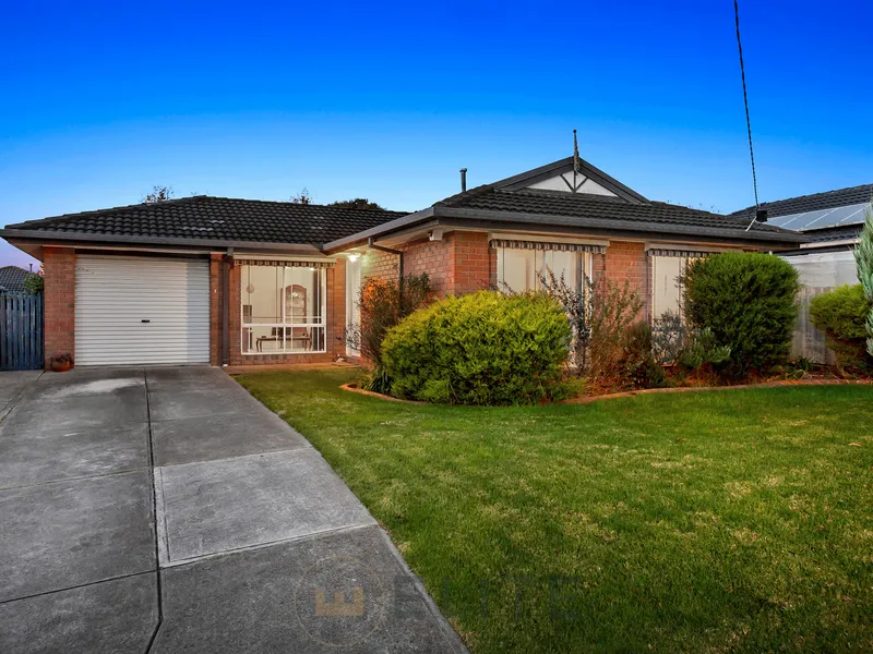 “IMMACULATE 3 BEDROOM – PERFECT FOR FIRST HOME BUYERS, INVESTORS OR DOWN SIZER!”