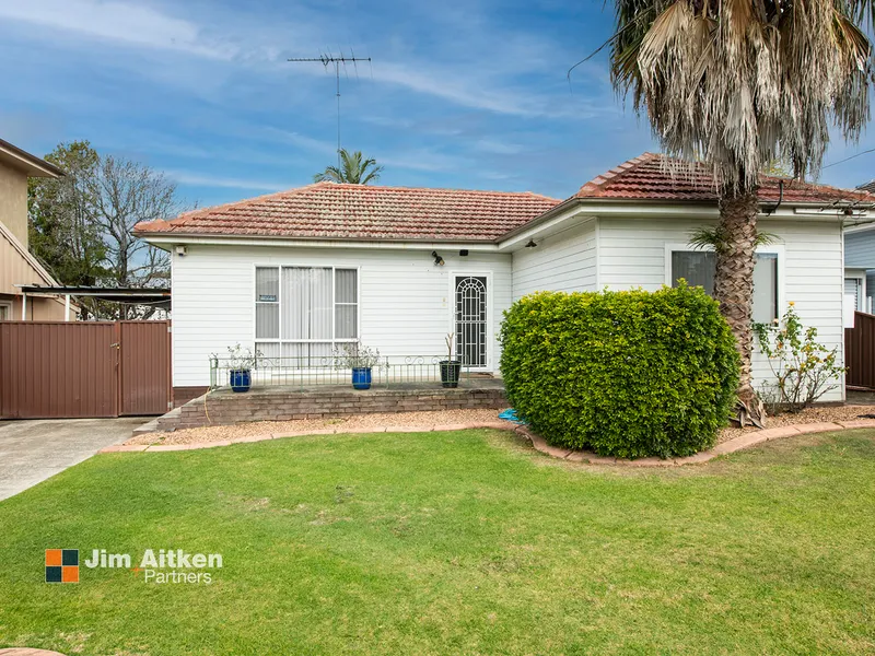 Simply Marvelous - Kingswood - R3